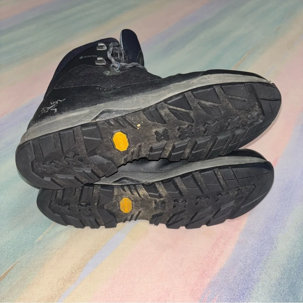 Arc’teryx Mens Black Acrux TR GTX Hiking Trail Boots Size 8.5 Goretex Waterproof